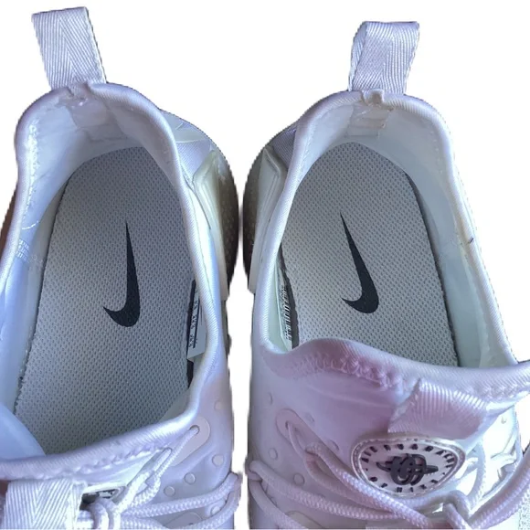 Nike Air Huarache 10.5 - Picture 5 of 5